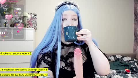 Snapshot of raaaaaaawr chatting on January 15, 2025, 6:29 pm - online show from January 15, 2025, 6:29 pm