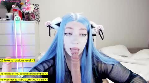 Snapshot of raaaaaaawr chatting on September 10, 2025, 5:57 pm - online show from September 10, 2025, 5:57 pm