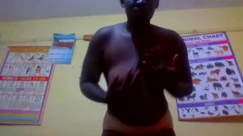 rabuk_biana online show from October 14, 2025, 1:06 am