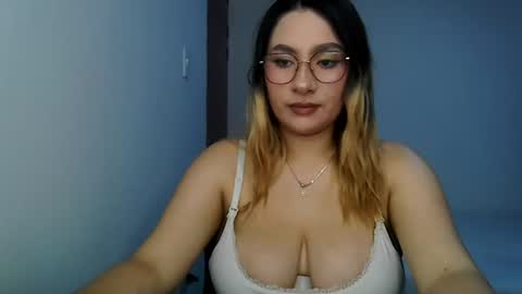 Snapshot of racchell_g22 chatting on July 9, 2026, 6:56 pm Racchell g22 online show from July 9, 2026, 6:56 pm