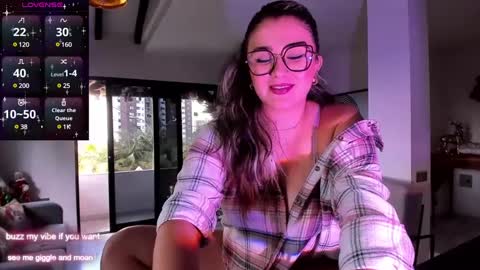 Rachel Foss online show from December 4, 2024, 6:39 pm