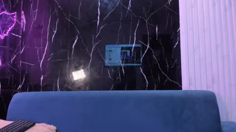 rachel_jamesx online show from March 16, 2026, 5:44 am