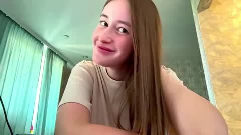 Snapshot of rachelhernando chatting on July 1, 2026, 2:13 am Elena online show from July 1, 2026, 2:13 am