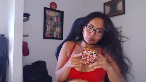 Snapshot of rachell_420 chatting on November 8, 2025, 2:17 pm rachell_420 online show from November 8, 2025, 2:17 pm