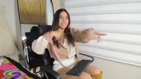 Rachell online show from February 5, 2025, 9:36 am