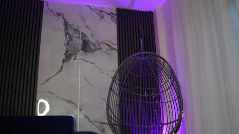 Ann online show from November 20, 2025, 5:18 am