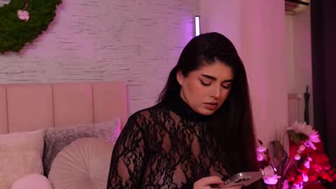 RachelSwaan online show from November 3, 2025, 7:31 am