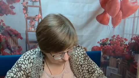Snapshot of radachudna chatting on April 23, 2026, 6:25 am RadaChudna online show from April 23, 2026, 6:25 am