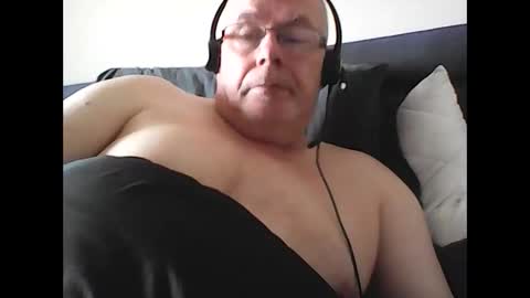 Snapshot of rader50 chatting on March 14, 2026, 9:59 am rader50 online show from March 14, 2026, 9:59 am