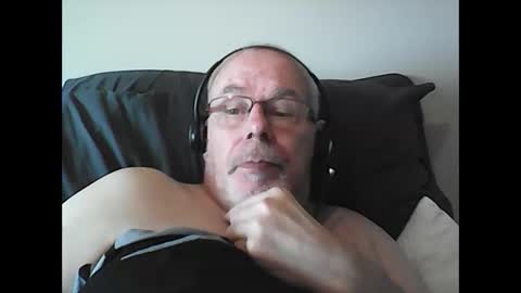Snapshot of rader50 chatting on April 3, 2026, 8:34 am rader50 online show from April 3, 2026, 8:34 am