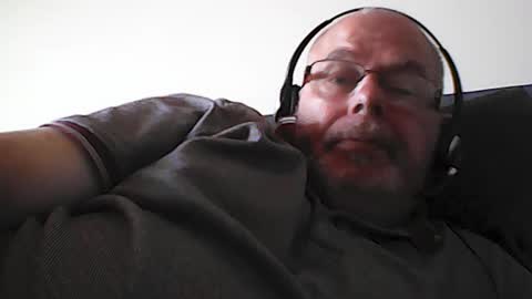 Snapshot of rader50 chatting on June 14, 2026, 6:26 am rader50 online show from June 14, 2026, 6:26 am