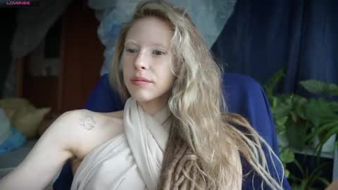 Snapshot of radiant_ada chatting on May 12, 2026, 10:34 am ada online show from May 12, 2026, 10:34 am