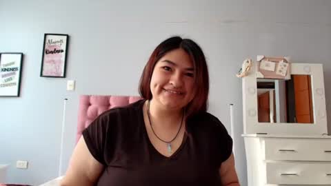 radiantgoddes online show from January 25, 2025, 1:08 pm