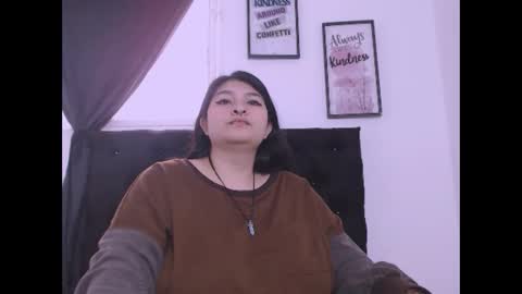 radiantgoddes online show from October 22, 2025, 4:51 pm
