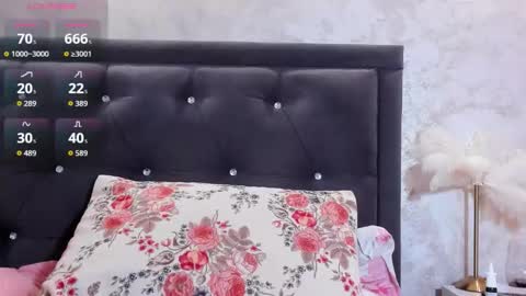 Snapshot of raelledarkstar chatting on February 13, 2026, 1:29 pm raelledarkstar online show from February 13, 2026, 1:29 pm