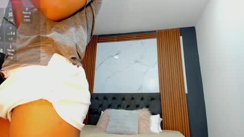 rafa_cruz online show from March 4, 2025, 11:51 am