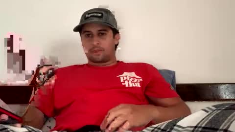 Snapshot of rafabuscub chatting on April 14, 2026, 4:46 pm Rapha777 online show from April 14, 2026, 4:46 pm