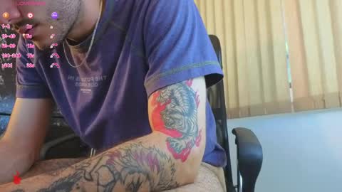 R A F A E L online show from April 16, 2026, 9:39 pm