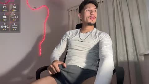 NEW IG  online show from April 12, 2026, 1:43 am