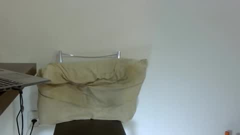 elenacam online show from February 27, 2026, 9:37 pm