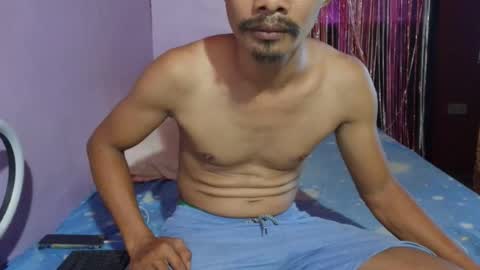 Snapshot of raffyhardcock4u chatting on June 17, 2026, 9:01 am Raffyhardcock4u online show from June 17, 2026, 9:01 am