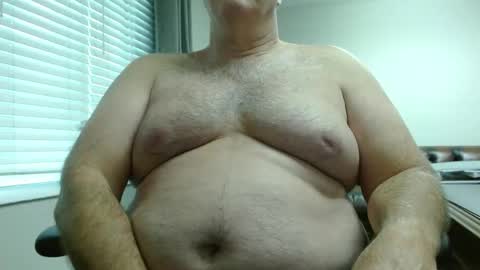 Snapshot of ragin_hardon001 chatting on September 24, 2025, 2:20 pm Ray online show from September 24, 2025, 2:20 pm