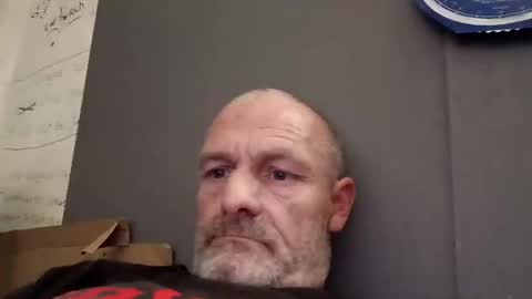 Snapshot of ragingzef69 chatting on December 31, 2024, 6:16 am Bigthickdickinvic online show from December 31, 2024, 6:16 am