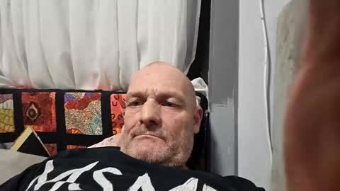 Snapshot of ragingzef69 chatting on May 18, 2026, 7:41 pm Bigthickdickinvic online show from May 18, 2026, 7:41 pm