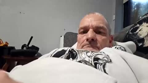 Snapshot of ragingzef69 chatting on July 2, 2026, 5:57 am Bigthickdickinvic online show from July 2, 2026, 5:57 am