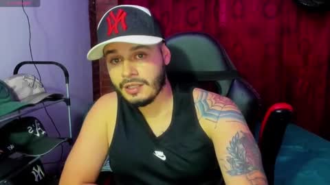 ragnar_lothbrok77 online show from March 7, 2025, 5:18 am