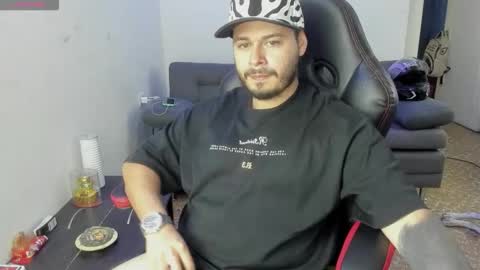 ragnar_lothbrok77 online show from April 4, 2026, 10:29 pm