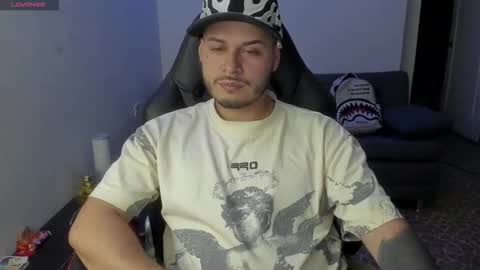 ragnar_lothbrok77 online show from April 9, 2026, 5:29 am