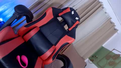 itsmeRailey online show from December 15, 2024, 7:10 pm