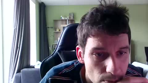 Snapshot of raimondo32 chatting on January 22, 2025, 1:32 pm Raimondo te Paste online show from January 22, 2025, 1:32 pm