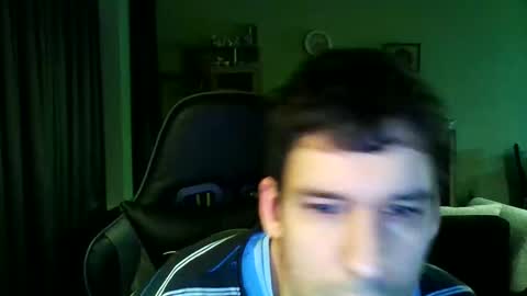 Snapshot of raimondo32 chatting on February 4, 2025, 6:14 am Raimondo te Paste online show from February 4, 2025, 6:14 am