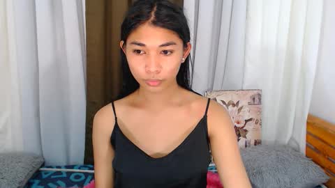 raindrizzle1706 online show from February 14, 2026, 4:15 pm