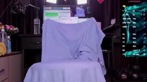 Laura online show from February 13, 2025, 3:39 am