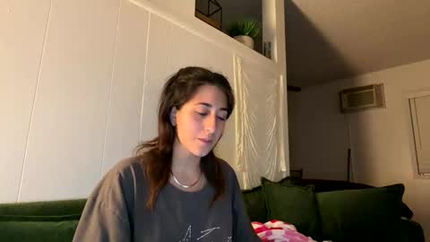 Ray Ray online show from March 29, 2026, 2:33 am