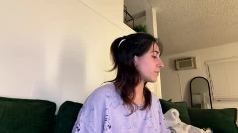 Ray Ray online show from April 29, 2026, 3:21 am