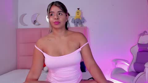 Snapshot of rajjnar_nina chatting on July 23, 2026, 12:13 am Nina online show from July 23, 2026, 12:13 am