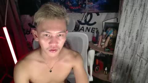 ralfhuge24 online show from April 14, 2026, 9:48 am