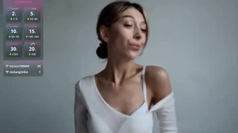 Snapshot of ramona_tom chatting on September 22, 2025, 5:20 am ramona_tom online show from September 22, 2025, 5:20 am