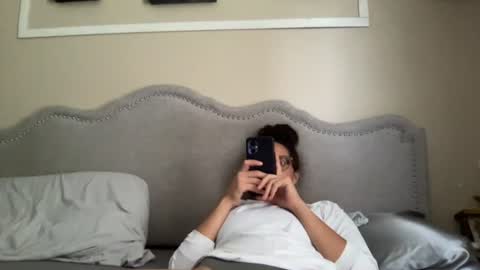 Snapshot of ramonajas chatting on June 18, 2026, 4:22 pm RamonaJ online show from June 18, 2026, 4:22 pm