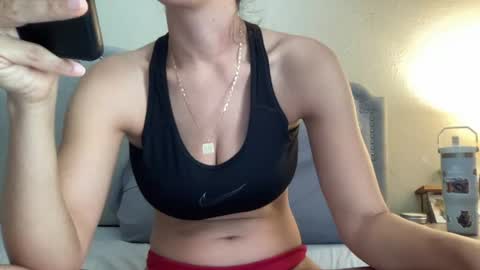 Snapshot of ramonajas chatting on July 5, 2026, 4:36 pm RamonaJ online show from July 5, 2026, 4:36 pm