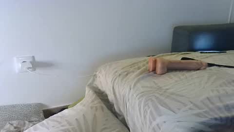 ranchoarg online show from October 27, 2025, 2:04 am