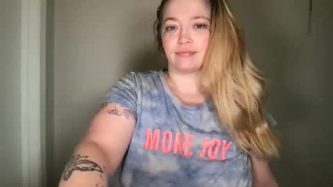 Randii online show from October 12, 2025, 9:41 am