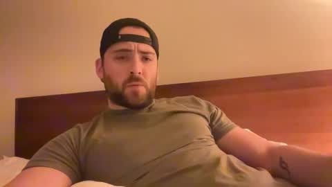 Snapshot of randomdude5950 chatting on December 13, 2024, 7:15 am randomdude5950 online show from December 13, 2024, 7:15 am