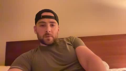 Snapshot of randomdude5950 chatting on January 27, 2025, 1:48 am randomdude5950 online show from January 27, 2025, 1:48 am