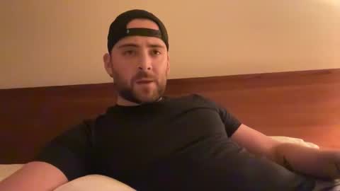 Snapshot of randomdude5950 chatting on January 29, 2025, 2:30 am randomdude5950 online show from January 29, 2025, 2:30 am