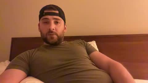 randomdude5950 online show from April 13, 2026, 2:39 am